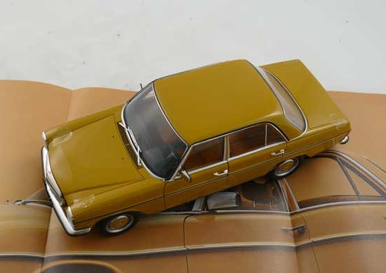 NOREV 1:18 Mercedes-Benz 200 /8 (W115) - 2. Series 1973-1976 (sahara yellow, code 673) 183771