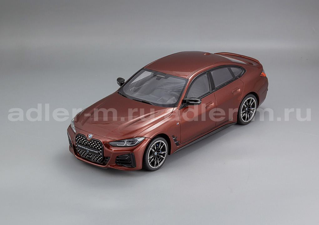 OTTO MOBILE 1:18 BMW M440i G26 xDrive Gran Coupe  (aventurine red III metallic individual) OT1075