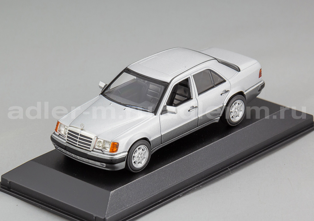 MINICHAMPS (MAXICHAMPS) 1:43 Mercedes-Benz 500E V8 - 1991 (silver metallic) 940037161