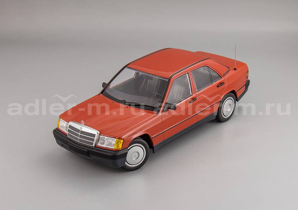 MINICHAMPS 1:18 Mercedes-Benz 190E (W201) - 1982 (red) 155037000