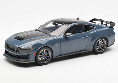 Ford 1:18 Ford Mustarng Dark Horse - 2024 (vapor blue metallic) 73125