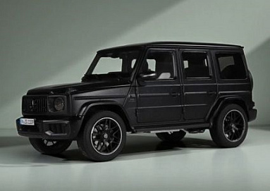 Mercedes-AMG 1:18 Mercedes-AMG G63 W465 (nightblack magno) NZG1109-52