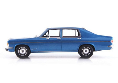 Opel 1:43 Opel Admiral B Hatchback Sedan (1972) (blue met.) ATC60131